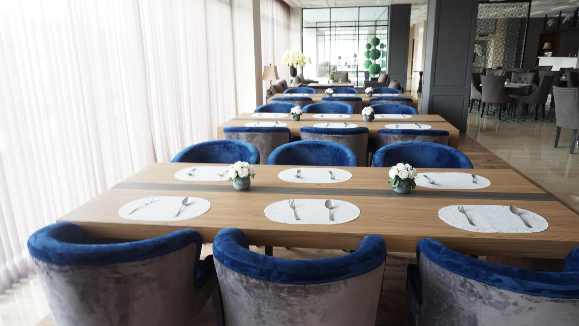Rivoli Hotel Cakarta Dış mekan fotoğraf