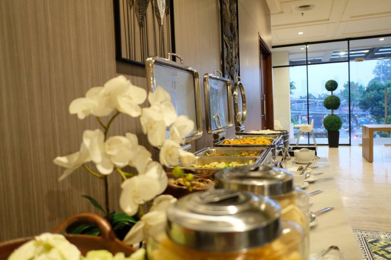 Rivoli Hotel Cakarta Dış mekan fotoğraf